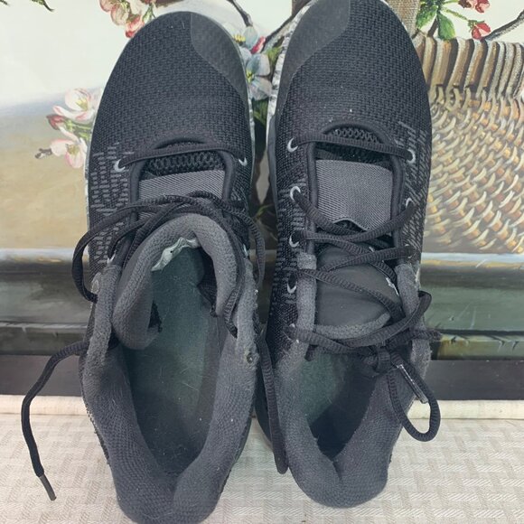 Nike Kyrie Flytrap II EP Anthracite Mens Size 8.5 Black/Gray Basketball Sneakers - Picture 6 of 8